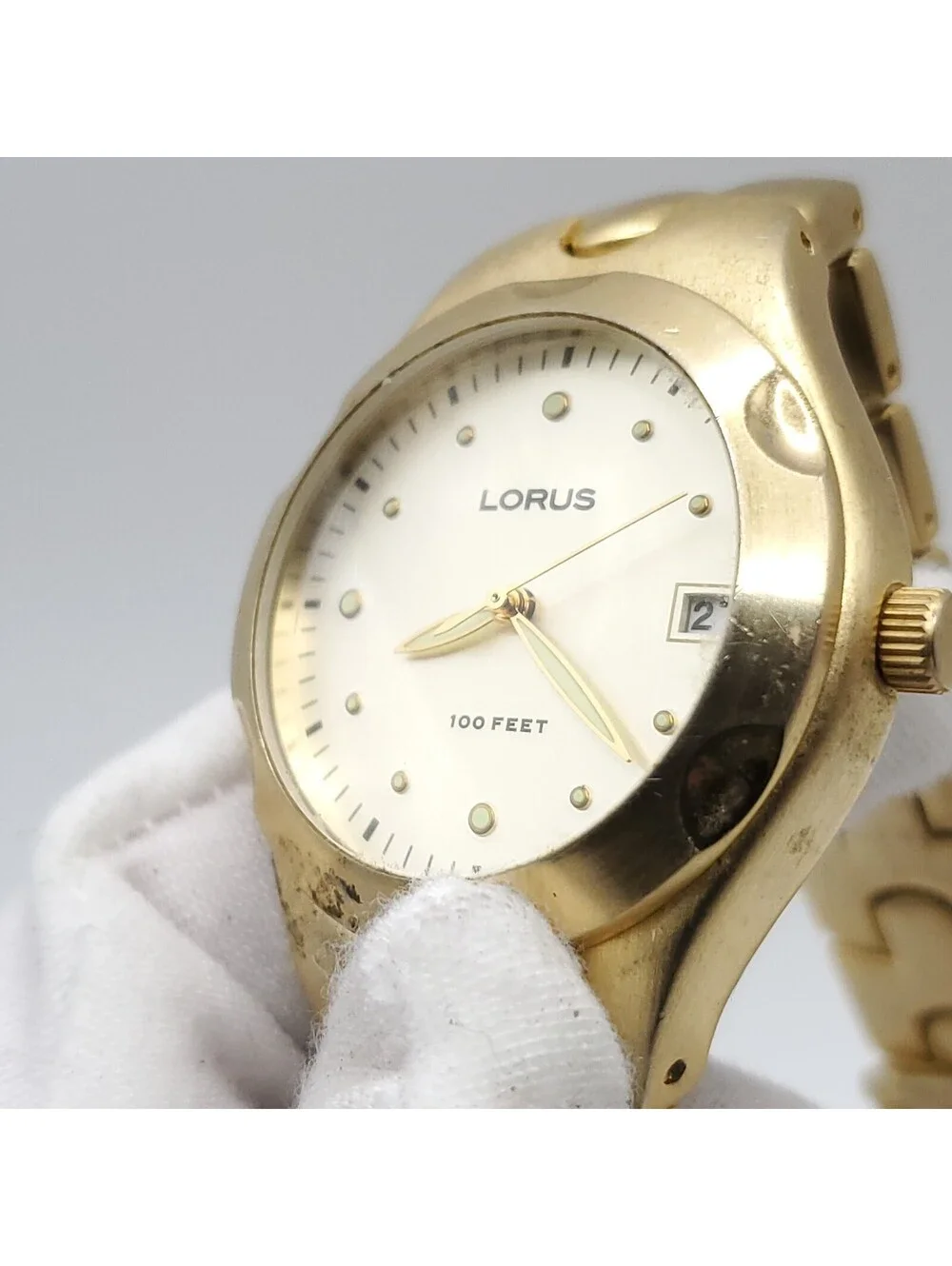 Lorus Diver Style Women Watch New Battery Gold Tone Date Dial 34mm